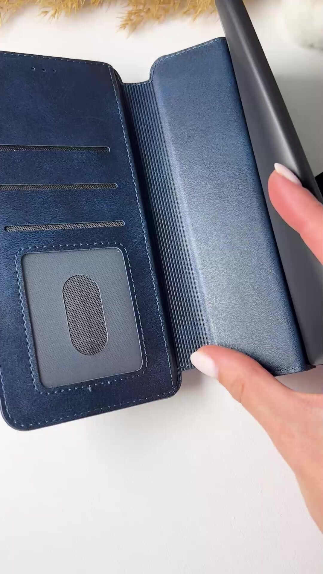 Чехол-книжка Fashion Case Xiaomi Redmi 13C/Poco C65 Gray Чехол-книжка Fashion Case Xiaomi Redmi 13C/Poco C65 Gray